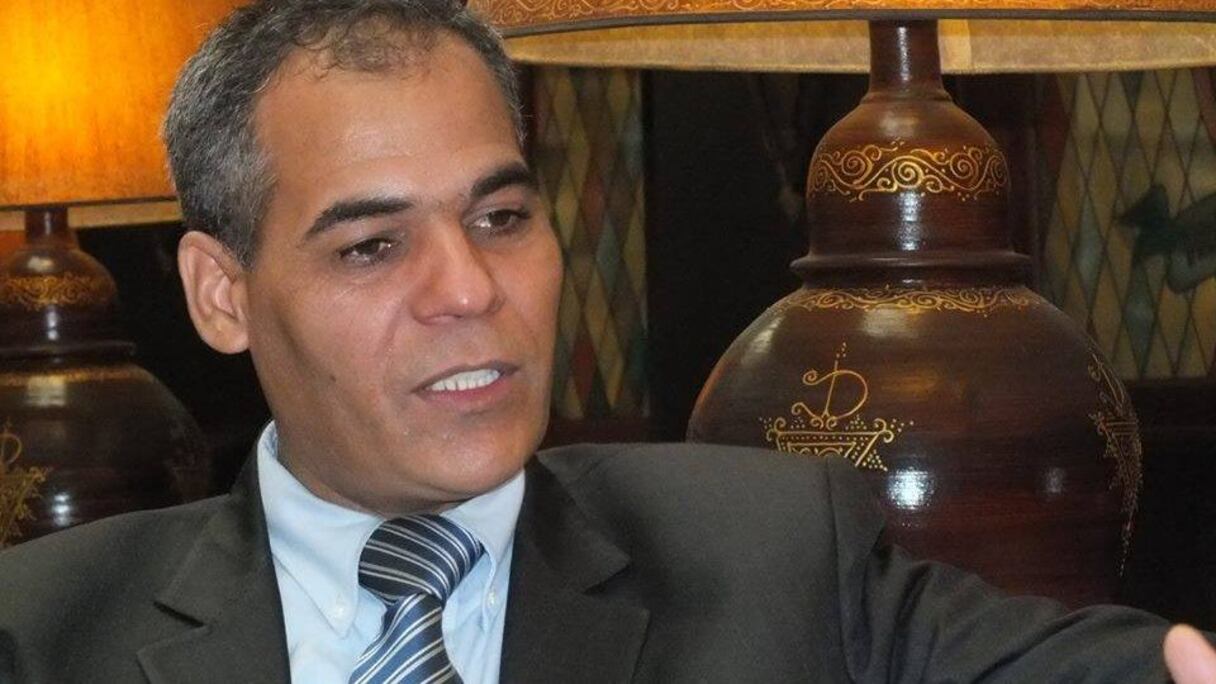 المحلل السياسي عبد الفتاح الفاتحي
