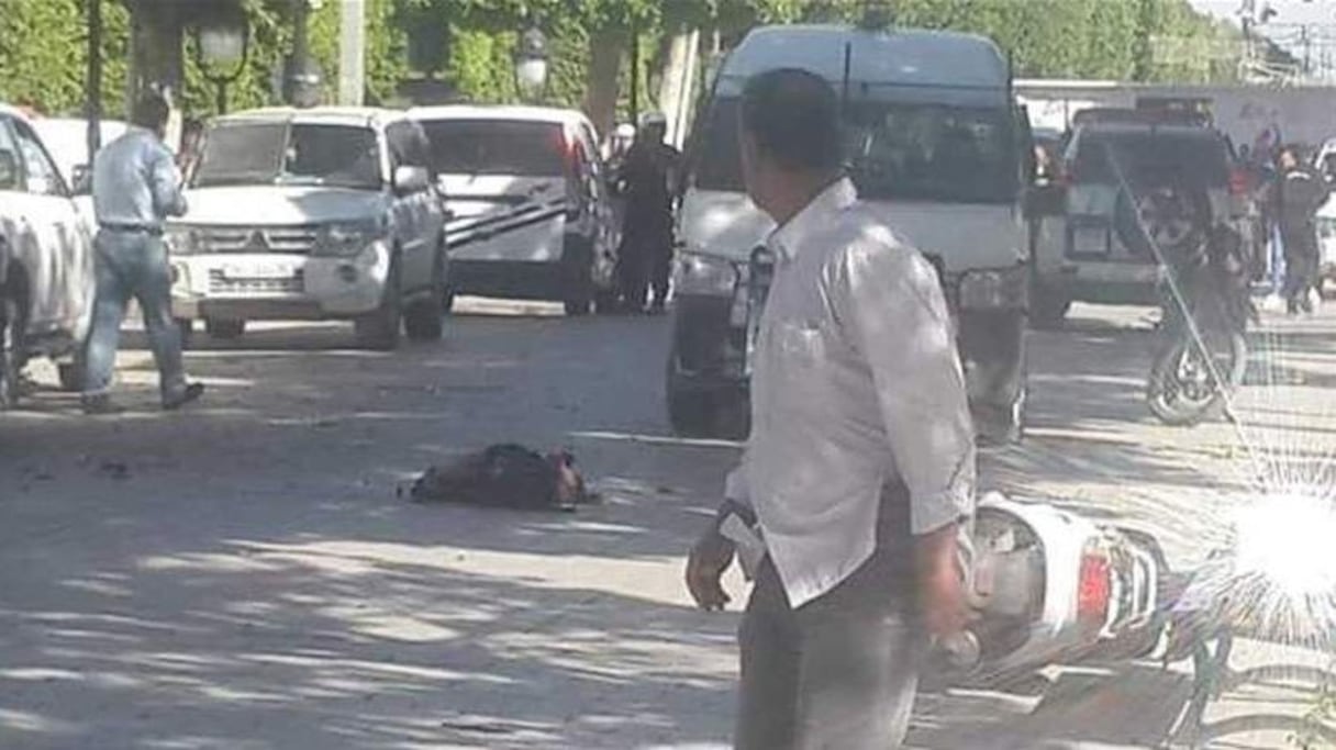 امرأة تفجر نفسها بتونس العاصمة
