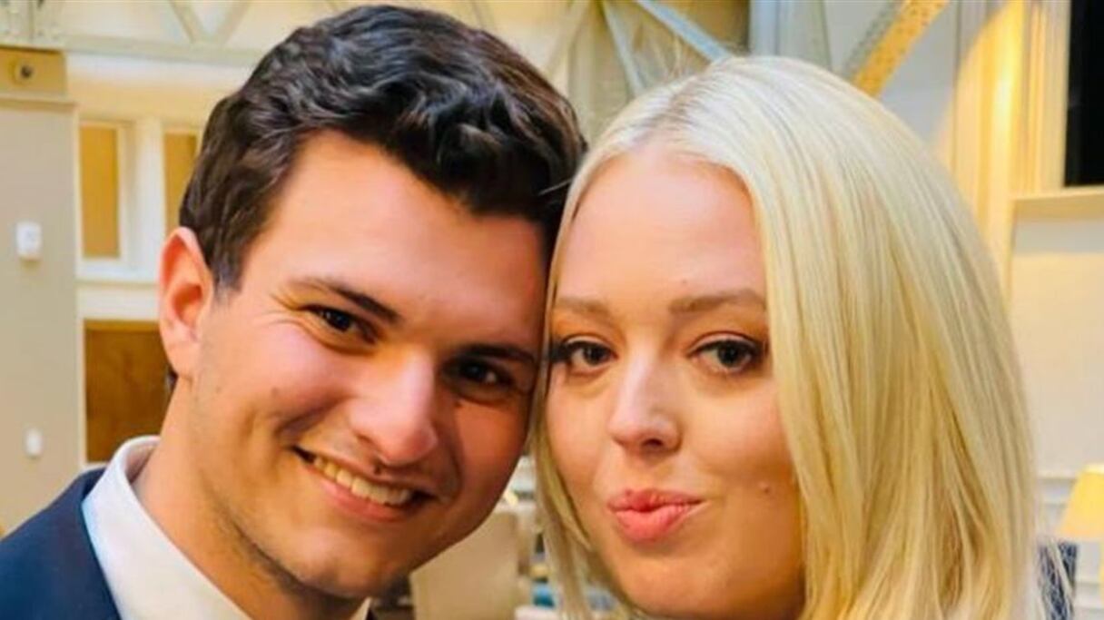 تيفاني ترامب مع خطيبها مايكل بولس
