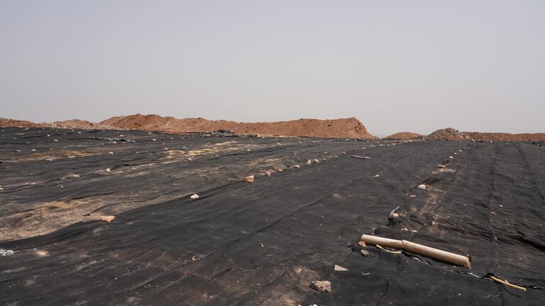 أشغال تحويل مطرح النفايات بمديونة إلى منتزه