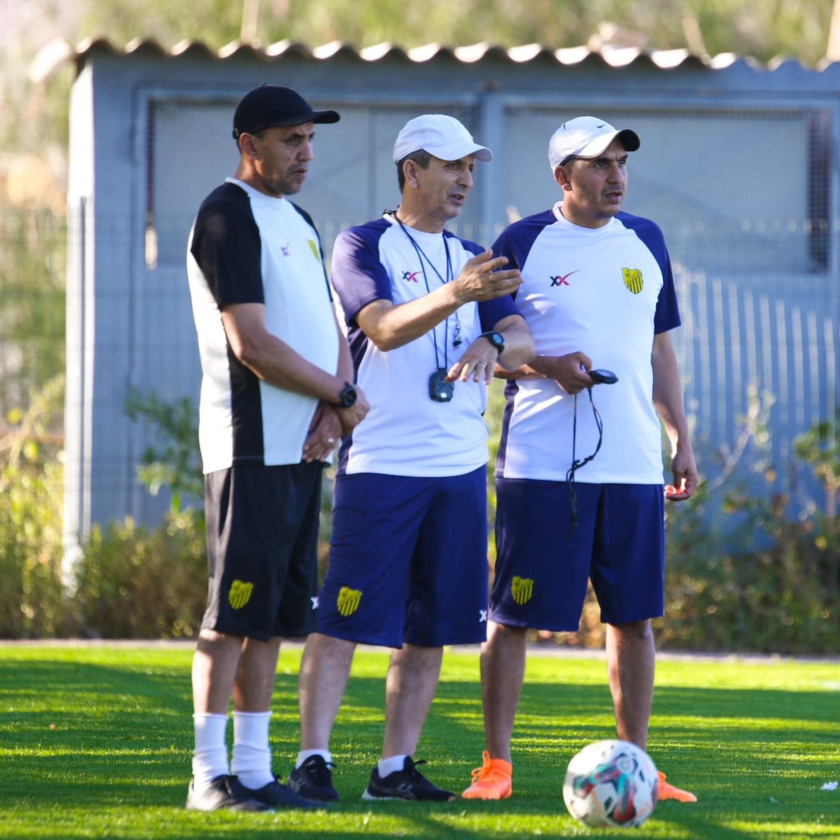 الطاقم التقني الجديد لفريق المغرب الرياضي الفاسي