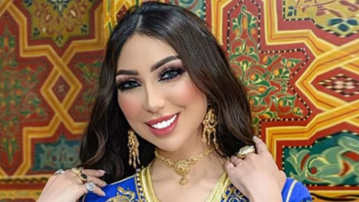 الفنانة دنيا بطمة
