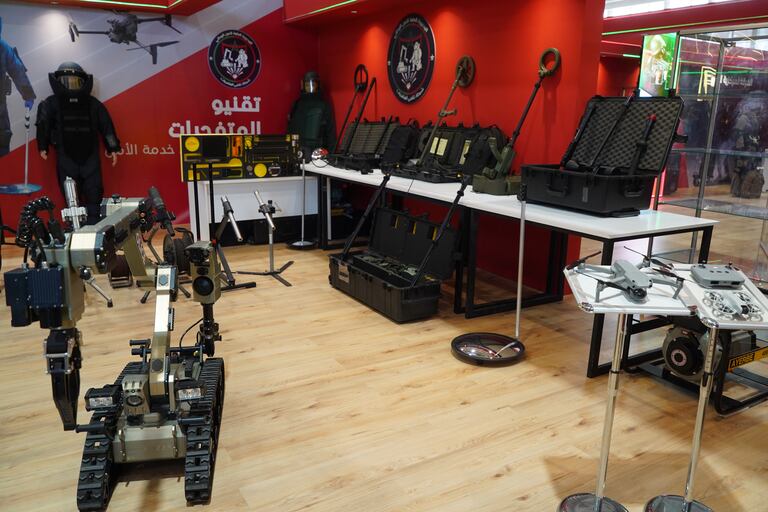 الشرطة المكلفة بتفكيك المتفجرات