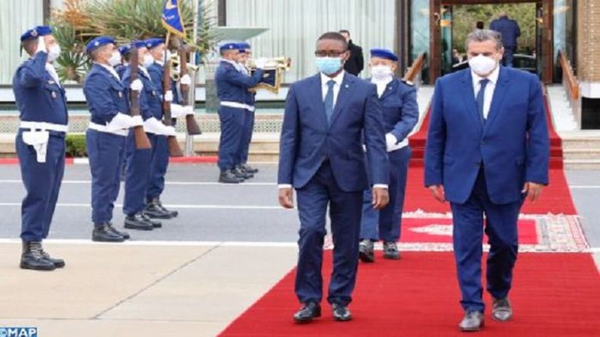 رئيس الحكومة عزيز أخنوش والوزير الأول الموريتاني محمد ولد بلال مسعود
