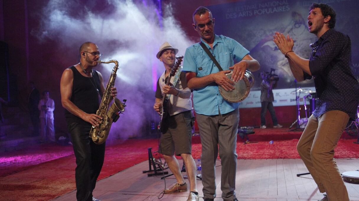 الأركسترا الوطنية لباربيس تنجح في خلق خليط موسيقي شرقي غربي
