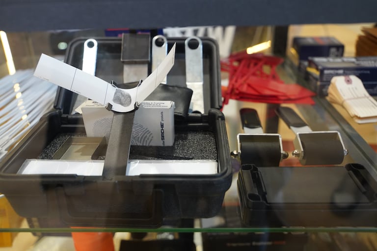 تقنيات تشخيص ضحايا الزلازل والحوادث