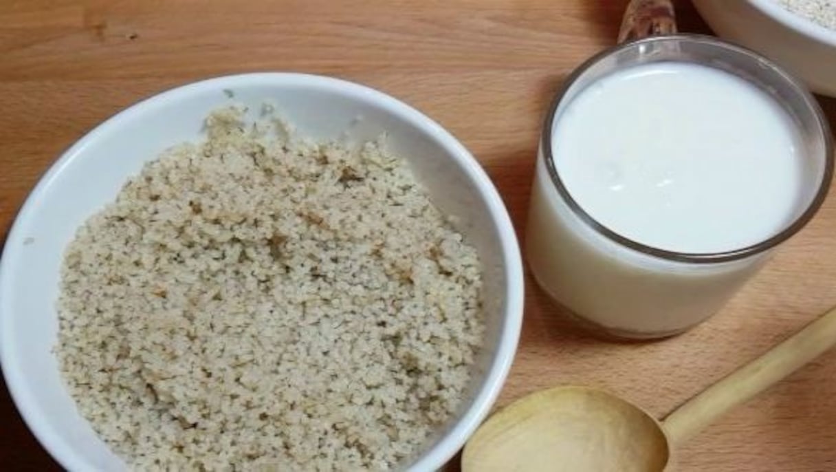 وجبة صيكوك (كسكس ولبن)
