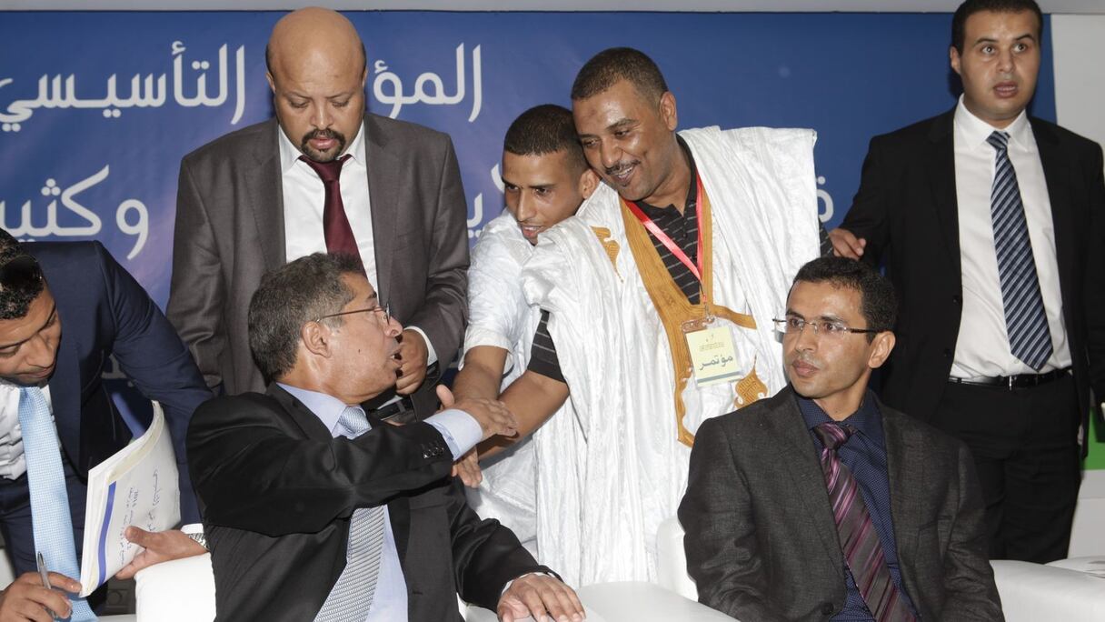 ضريف يتلقى تهاني "انتخابه" أمينا عاما
