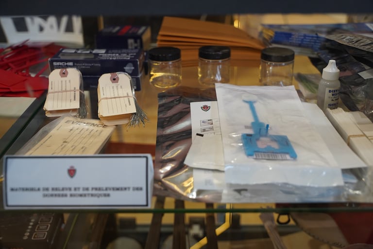 تقنيات تشخيص ضحايا الزلازل والحوادث