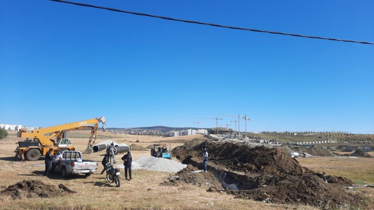 ورش لتركيب أنابيب مياه الشرب بمدينة طنجة
