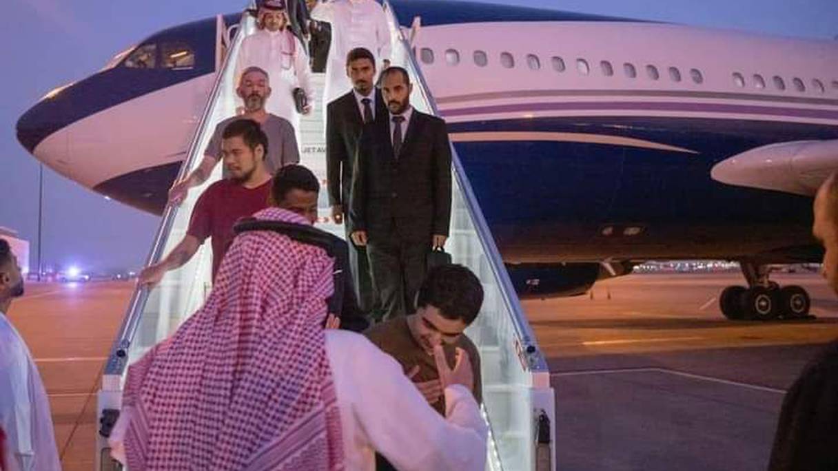 إبراهيم سعدون يصل السعودية
